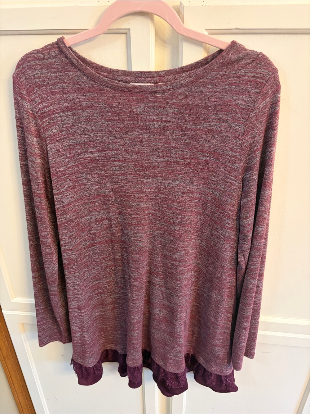 Lori Goldstein LOGO Heathered Mauve Long Sleeve Top with Lace Hem Size Medium